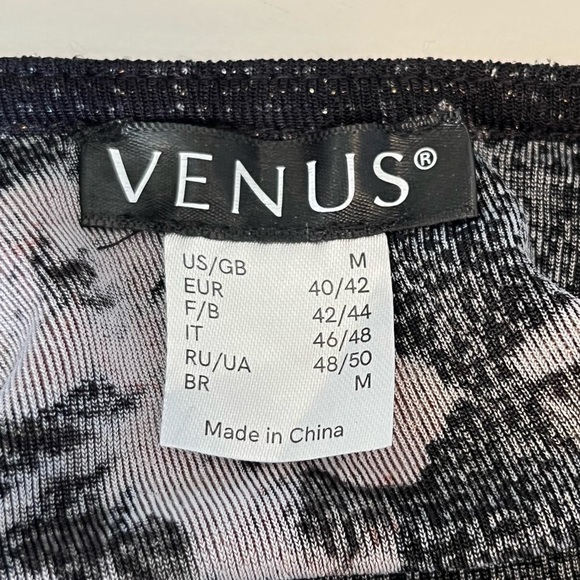 Venus Floral Metallic Caged Halter Top Bell Sleeves Black Gold Size Medium - Picture 8 of 15